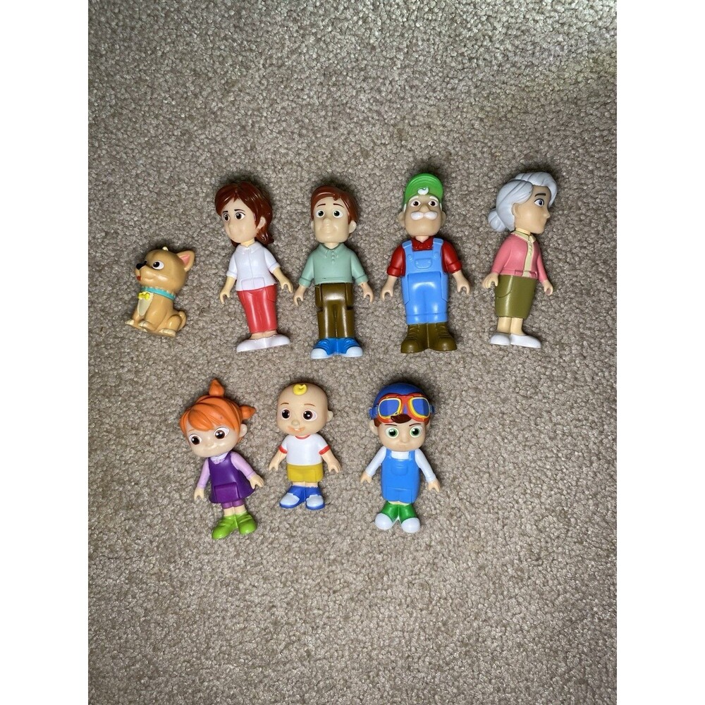 Cocomelon Family 8 Pack NEW Parents Grandparents JJ Bingo TomTom Toy Figures